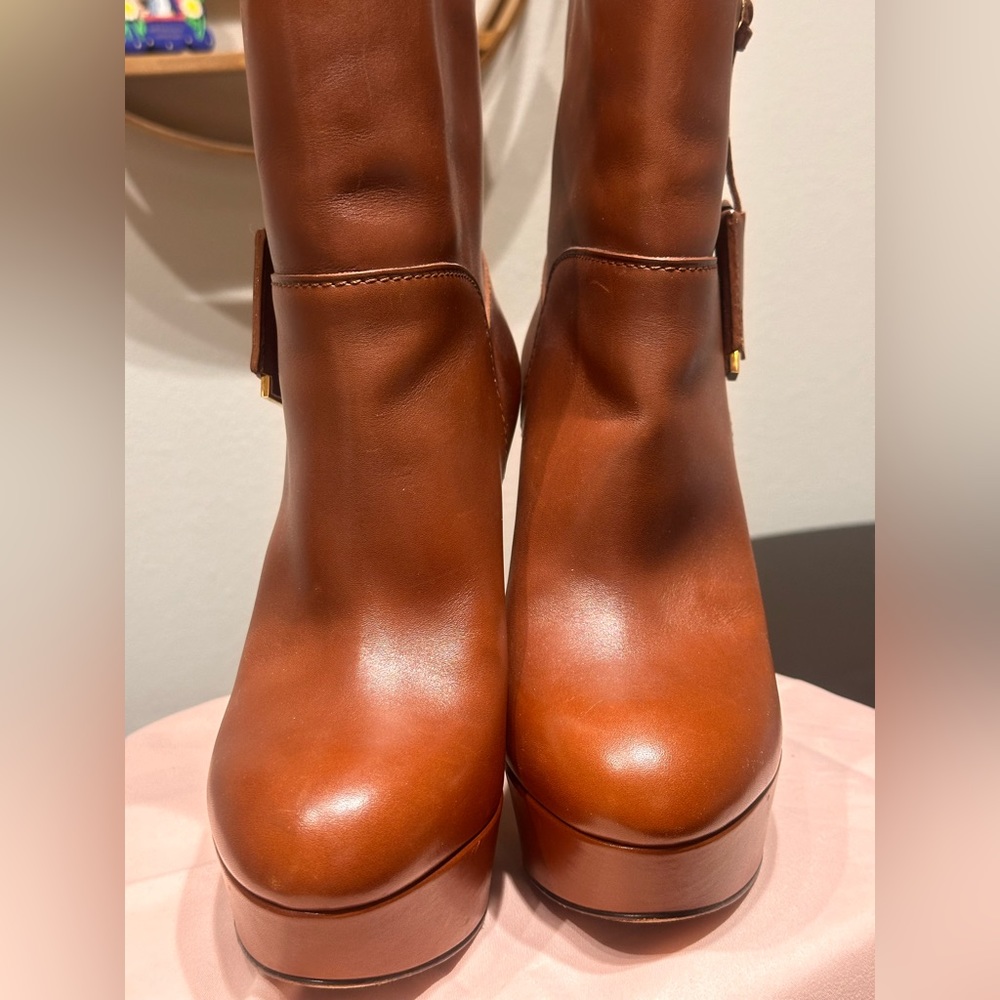 Louis Vuitton Brown Leather Platform Ankle Length Boots Size 37 - Picture 2 of 11
